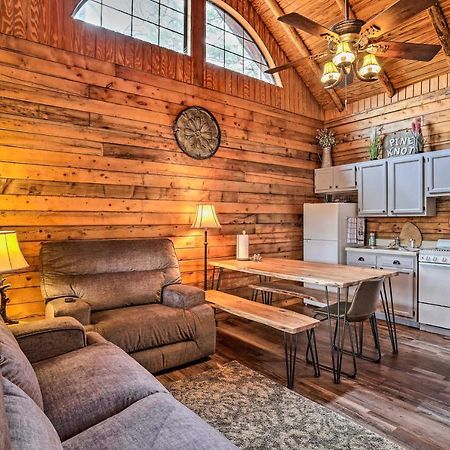 Broken Bow Log Cabin With Fire Pit, Pond, And Deck! Esterno foto
