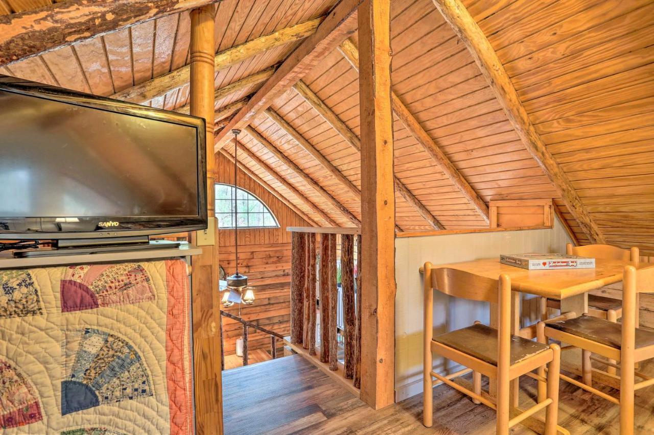 Broken Bow Log Cabin With Fire Pit, Pond, And Deck! Esterno foto