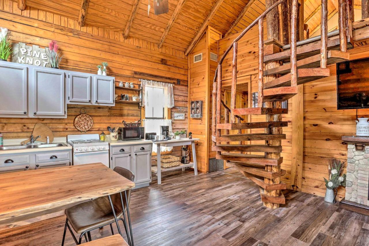 Broken Bow Log Cabin With Fire Pit, Pond, And Deck! Esterno foto